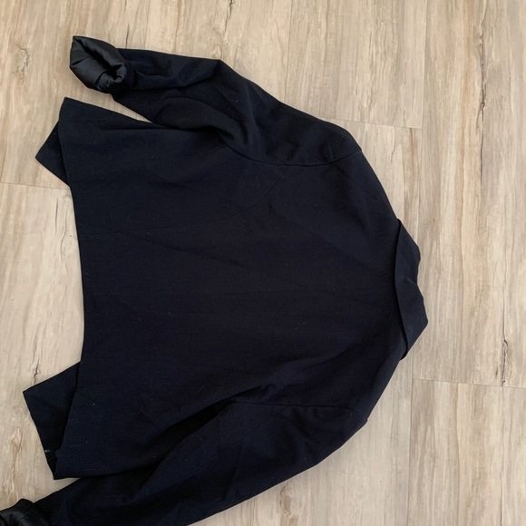 Black cropped blazer - Picture 2 of 2